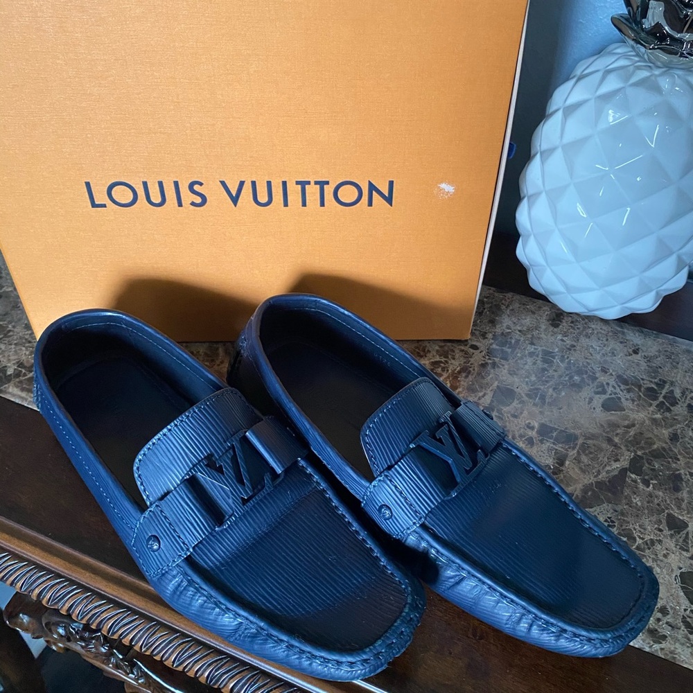 Louis Vuitton gorgeous blue men shoes 💙